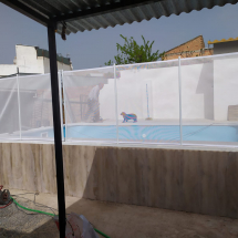 Valla de seguridad en piscina de poliester elevada Valla de seguridad en piscina de poliester elevada